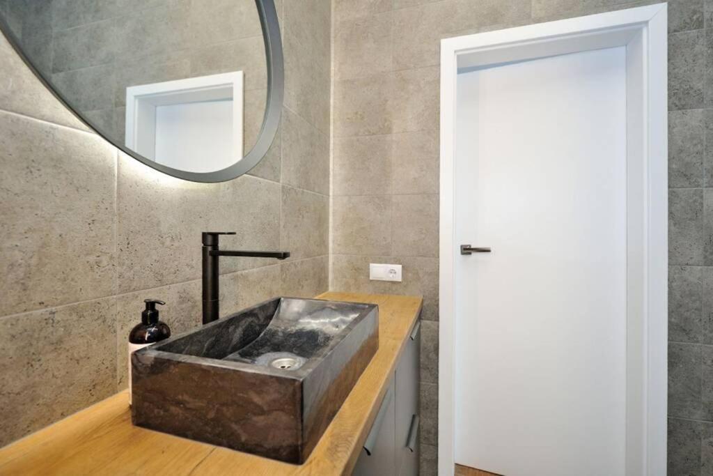 Salia Kauno Centro Apartment Kaunas Bagian luar foto
