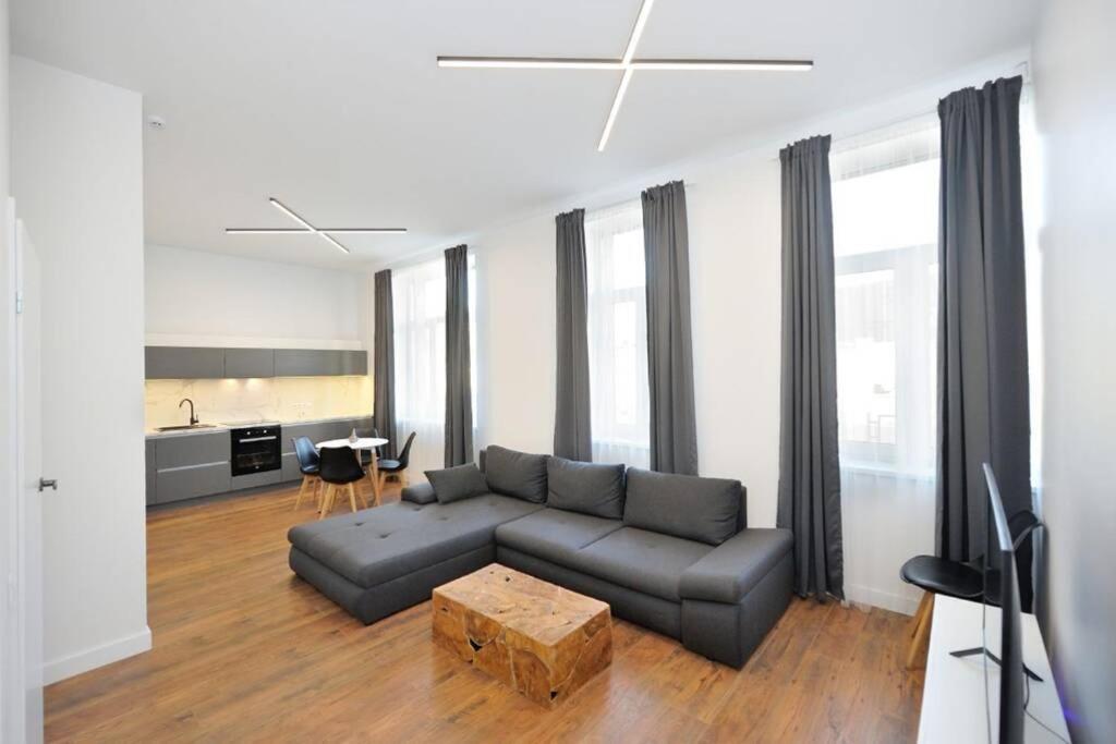 Salia Kauno Centro Apartment Kaunas Bagian luar foto